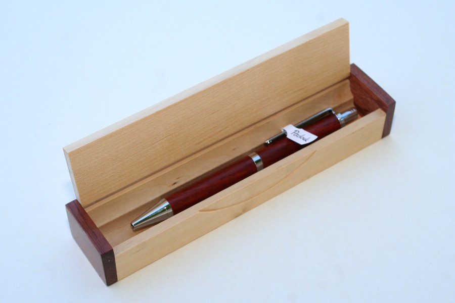 Etui Ahorn 2-färbig Quader Etui Ahorn 2-färbig Quader