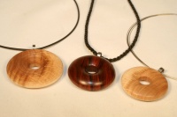 Haselnuss gerillt, Cocobolo glatt, Haselnuss glatt