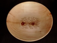 Schale DM 34cm, Höhe 8cm, innen nach Kundenwunsch beschriftet Schale DM 34cm, Höhe 8cm, innen nach Kundenwunsch beschriftet
