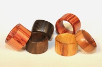 Ringe aus Rosenholz, Mooreiche, Nuss, Orange, Zwetschge 2
